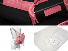 Load image into Gallery viewer, BALENCIAGA バレンシアガ トラベラー レザー バックパック リュックサック ピンク レザー 399344 美品 中古 59561