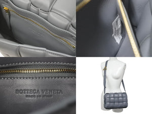 新品同様 BOTTEGAVENETA ボッテガヴェネタ ショルダーバッグ パデッドカセット イントレチャート 591970VCQR19782 中古 59596