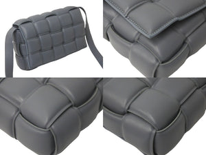新品同様 BOTTEGAVENETA ボッテガヴェネタ ショルダーバッグ パデッドカセット イントレチャート 591970VCQR19782 中古 59596