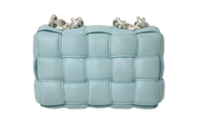Load image into Gallery viewer, BOTTEGAVENETA ボッテガヴェネタ 2WAYチェーンショルダーバッグ マキシイントレチャート 631421 VBWZ0 1229 ブルー 美品 中古 59598