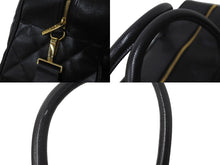 Load image into Gallery viewer, CHANEL シャネル デカココマーク ボストンバッグ 8番台 キャビアスキン ブラック ゴールド金具 美品 中古 59601