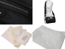 Load image into Gallery viewer, Maison Margiela メゾンマルジェラ グラムスラム ショルダーバッグ ブラック SB1WB0002 カレンダータグ ロゴ 良品 中古 59602