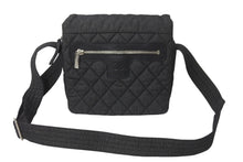 Load image into Gallery viewer, 極美品 CHANEL シャネル ショルダーバッグ コココクーン ココマーク 14番台 ブラック デニム シルバー金具 中古 59619
