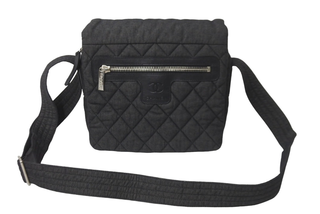 極美品 CHANEL シャネル ショルダーバッグ コココクーン ココマーク 14番台 ブラック デニム シルバー金具 中古 59619
