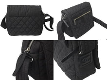 Load image into Gallery viewer, 極美品 CHANEL シャネル ショルダーバッグ コココクーン ココマーク 14番台 ブラック デニム シルバー金具 中古 59619