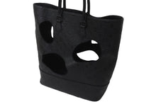 Load image into Gallery viewer, 新品同様 LOUIS VUITTON ルイヴィトン コムデギャルソン 川久保玲 トートバッグ M58661 ウィズホールズMM モノグラムアンプラント ブラック 中古 59620