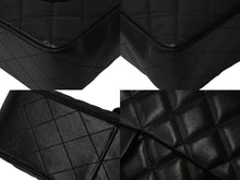 Load image into Gallery viewer, CHANEL シャネル ショルダーバッグ チェーン マトラッセ 30 12番台 ココマーク ブラック ラムスキン シルバー金具 美品 中古 59628
