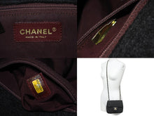Load image into Gallery viewer, CHANEL シャネル ショルダーバッグ ミニマトラッセ 10番台 ウール シングルフラップ ブラック ゴールド金具 美品 中古 59632