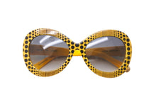 Load image into Gallery viewer, 極美品 LOUIS VUITTON ルイ ヴィトン × 草間彌生 コラボ サングラス Z0478E ウェーブ オーバーサイズ 53□20 イエロー 中古 59640