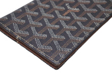 画像をギャラリービューアに読み込む, GOYARD ゴヤール パスポートケース ヘリンボーン柄 ブラック ブラウン PVCコーティング 良品 中古 59643