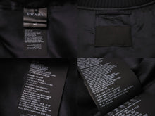 Load image into Gallery viewer, 新品同様 PRADA プラダ ボンバージャケット ネイビー ナイロン トライアングルロゴ サイズ50 ACU1 2021 2293 中古 59644