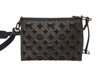 Load image into Gallery viewer, 極美品 LOUIS VUITTON ルイヴィトン ショルダーバッグ M45070 トリアングル メッセンジャー モノグラムタフタージュ ブラウン ブラック 中古 59662