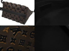 Load image into Gallery viewer, 極美品 LOUIS VUITTON ルイヴィトン ショルダーバッグ M45070 トリアングル メッセンジャー モノグラムタフタージュ ブラウン ブラック 中古 59662
