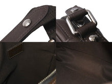 Load image into Gallery viewer, LOUIS VUITTON ルイ ヴィトン ショルダーバッグ 斜め掛け M32468 タイガレザー ディミトリ グリズリ 美品 中古 59664