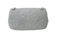 Load image into Gallery viewer, CHANEL シャネル ショルダーバッグ プールトゥグリッター Wチェーンマトラッセ 2017/18年AW シルバー 美品 中古 59675