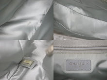Load image into Gallery viewer, CHANEL シャネル ショルダーバッグ プールトゥグリッター Wチェーンマトラッセ 2017/18年AW シルバー 美品 中古 59675