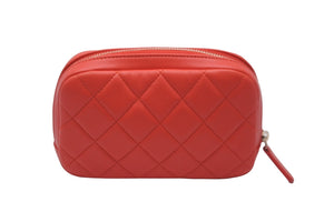 CHANEL シャネル ポーチ コスメポーチ トラベルポーチ マトラッセ ココマーク ラムスキン レッド 23005785 美品 中古 59691