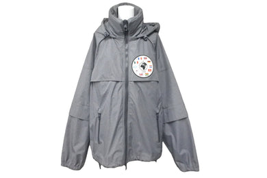 極美品 LOUIS VUITTON ルイヴィトン ジャケット 1A5PD2 ウィズフラッグパッチ フーデッド 2WAY ウィンドブレーカー グレー 50 中古 59701