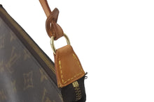 Load image into Gallery viewer, LOUIS VUITTON ルイヴィトン モノグラム ポシェット アクセサリーポーチ 旧型 M51980 ロゴ 手持ち 小物入れ 美品 中古 59714