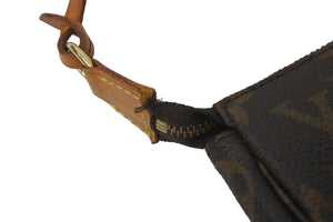 LOUIS VUITTON ルイヴィトン モノグラム ポシェット アクセサリーポーチ 旧型 M51980 ロゴ 手持ち 小物入れ 美品 中古 59714