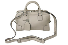 Load image into Gallery viewer, 極美品 LOEWE ロエベ アマソナ28 ハンドバッグ 352.30.N03 カーフスキン ベージュ シルバー金具 中古 59724