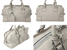 Load image into Gallery viewer, 極美品 LOEWE ロエベ アマソナ28 ハンドバッグ 352.30.N03 カーフスキン ベージュ シルバー金具 中古 59724
