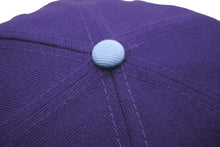 Load image into Gallery viewer, 新品未使用 NEW ERA New york Yankees ニューエラ ニューヨークヤンキース キャップ パープル ブルーブリム 7 1/2 中古 59751