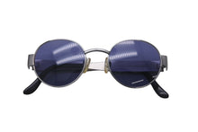 Load image into Gallery viewer, 極美品 CHANEL シャネル サングラス 06933 45002 ボストン型 カラーレンズ ヴィンテージ メタル プラスチック シルバー 中古 59784