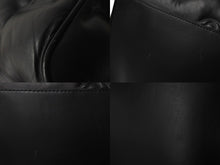 Load image into Gallery viewer, 激レア 新品同様 ルイヴィトン レザー XL モノグラム パファー キーポル 75 M44769 ボストンバッグ 中古 59787