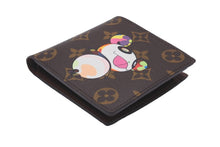 Load image into Gallery viewer, 極美品 LOUIS VUITTON ルイ ヴィトン × 村上隆 コラボ 二つ折り財布 M61666 ポルトフォイユマルコ モノグラムパンダ 中古 59791