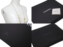 Load image into Gallery viewer, 新品未使用 CHANEL シャネル ココマーク ロングネックレス フェイクパール ラインストーン GP ゴールド B20P刻印 中古 59825