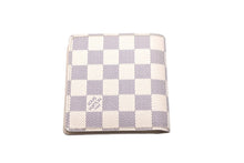 Load image into Gallery viewer, LOUIS VUITTON ルイヴィトン ダミエ アズール ポルトフォイユ マルコ 二つ折り財布 ホワイト N60018 ウォレット 良品 中古 59843