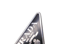 Load image into Gallery viewer, PRADA プラダ ヘアアクセサリー ヘアピン 2個セット トライアングル ブラック GP 1IF051 シルバー金具 美品 中古 59884