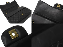 Load image into Gallery viewer, CHANEL シャネル Wフラップチェーンショルダーバッグ デカマトラッセ 33cm 16番台 ラムスキン ブラック ゴールド 美品 中古 59894