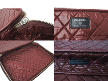 Load image into Gallery viewer, 極美品 CHANEL シャネル ココマーク ナイロンキルティング PCケース 17番台 ブラック ワインレッド 中古 59904