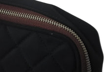 Load image into Gallery viewer, 極美品 CHANEL シャネル ココマーク ナイロンキルティング PCケース 17番台 ブラック ワインレッド 中古 59904