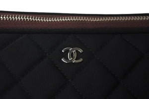 極美品 CHANEL シャネル ココマーク ナイロンキルティング PCケース 17番台 ブラック ワインレッド 中古 59904