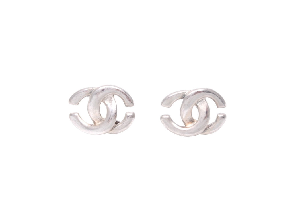 CHANEL シャネル ピアス ココマーク メタル シルバー 01A刻 シルバー金具 良品 中古 59922