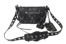 Load image into Gallery viewer, 極美品 BALENCIAGA バレンシアガ ショルダーバッグ LE CAGOLE XSルカゴール ピアッシング加工 ブラック 7190822AAE31000 中古 59997