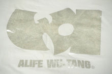 Load image into Gallery viewer, ALIFE エーライフ × WU-TANG ウータンクラウン コラボ 半袖Ｔシャツ ロゴプリント コットン ホワイト M 美品 中古 60224