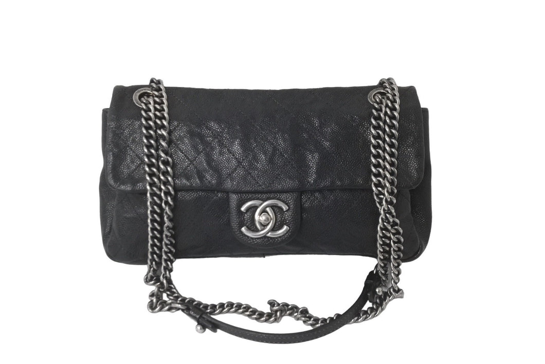 CHANEL シャネル マトラッセ チェーンショルダーバック キャビアスキン 25cm シール 15番台 美品 中古 60064
