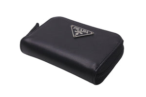 極美品 PRADA プラダ M682A トライアングルロゴ ６連キー サフィアーノレザー シルバー ブラック金具 中古 60081 