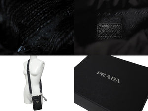 以前同様 PRADA プラダショルダーバッグ Re-Nylon スマートフォンケース ブラック 2ZH155 シルバー金具 中古 60089 
