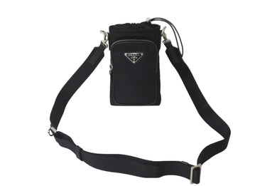 以前同様 PRADA プラダショルダーバッグ Re-Nylon スマートフォンケース ブラック 2ZH155 シルバー金具 中古 60089 