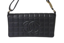 Load image into Gallery viewer, CHANEL シャネル チョコバー ワンショルダーバッグ ラムスキン 7番台 ブラック ココマーク ゴールド金具 美品 中古 60103