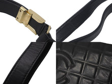 Load image into Gallery viewer, CHANEL シャネル チョコバー ワンショルダーバッグ ラムスキン 7番台 ブラック ココマーク ゴールド金具 美品 中古 60103