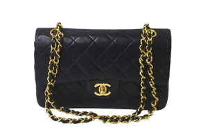 極美品 CHANEL シャネル チェーンショルダーバッグ Wフラップマトラッセ23 1番台 ラムスキン ブラック ゴールド金具 中古 60117