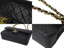 Load image into Gallery viewer, 極美品 CHANEL シャネル チェーンショルダーバッグ Wフラップマトラッセ23 1番台 ラムスキン ブラック ゴールド金具 中古 60117