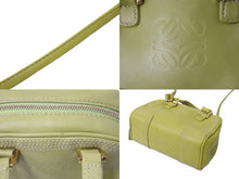 Load image into Gallery viewer, LOEWE ロエベ アマソナ 2WAY マイクロミニ ハンドバッグ ショルダーバッグ ポーチ ライムグリーン 美品 中古 60129