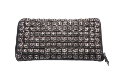CHROME HEARTS クロムハーツ 全面 ピラミッド ボックス CHプラス スタッズ 長財布 ブラック シルバー925 レザー 美品 中古 60138